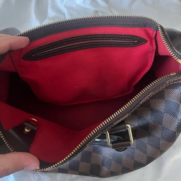 Authentic Louis Vuitton Speedy 30 - Picture 8 of 10